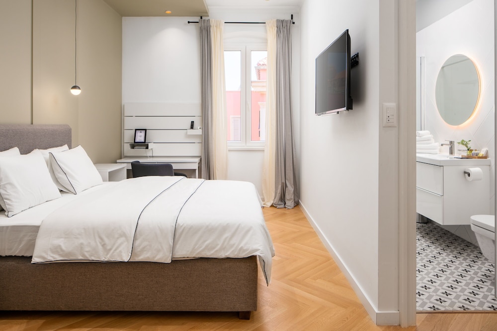 Luxury Double Room (2)