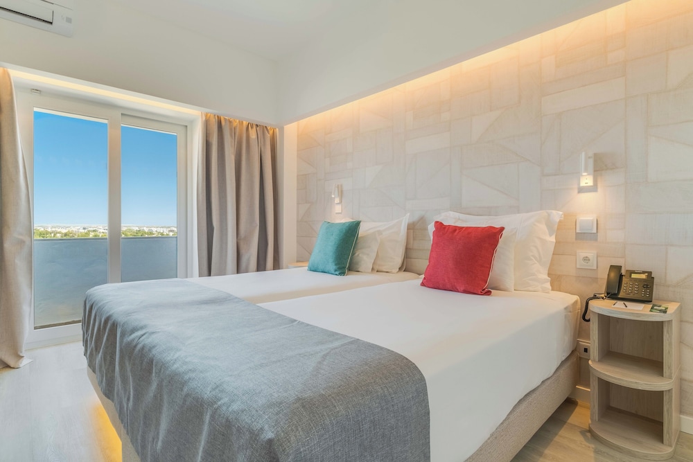 Double or Twin Room, Garden View - Photo 4
