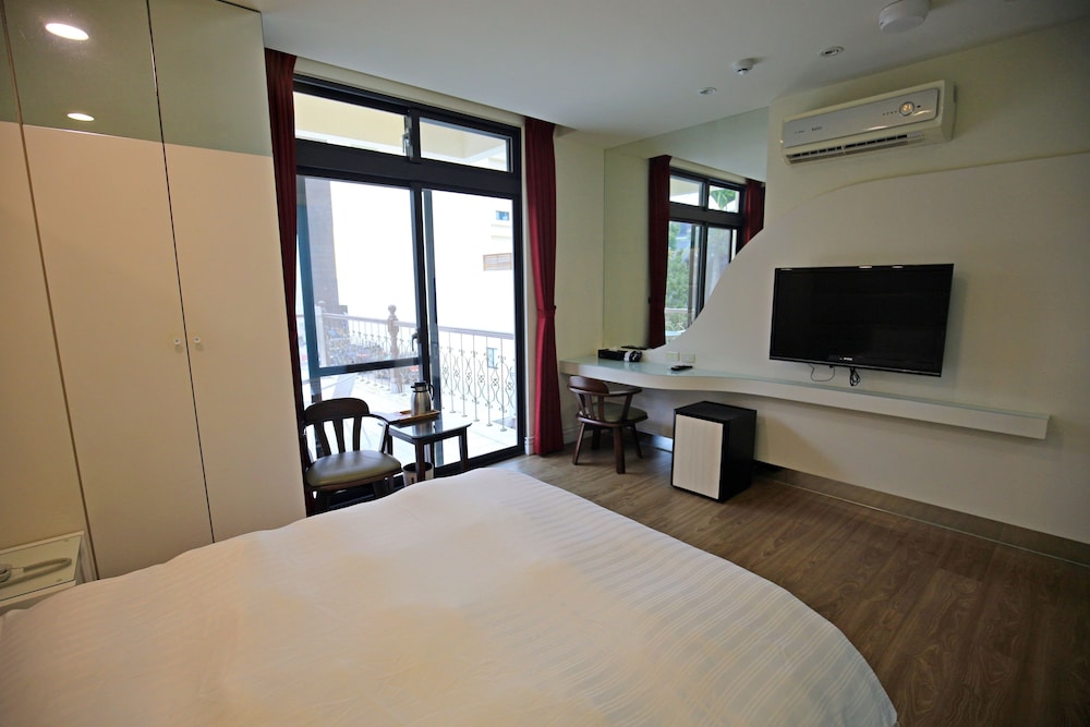Standard Double Room, 1 Double Bed, Balcony photo 2