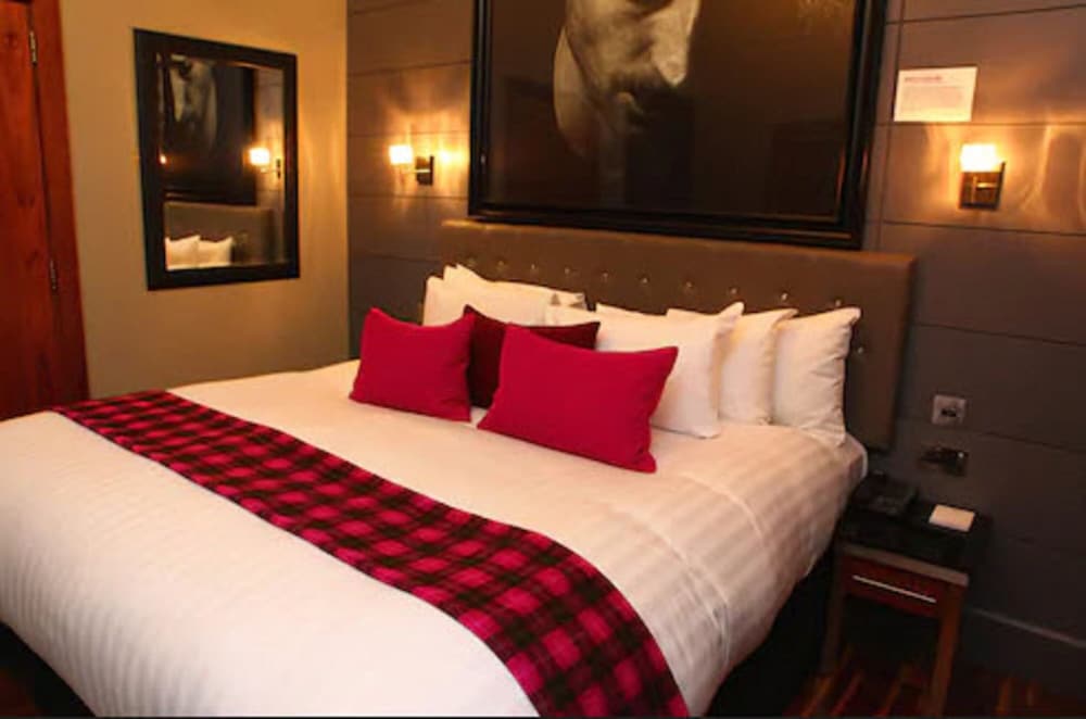 Superior Double or Twin Room - Photo 7