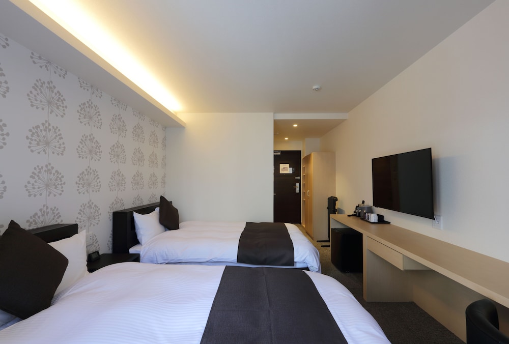 Standard Twin Room - Photo 4