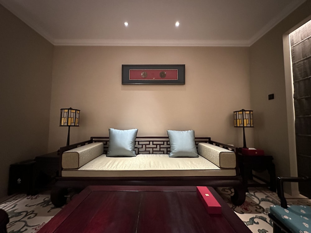 Zijin Junior Suite