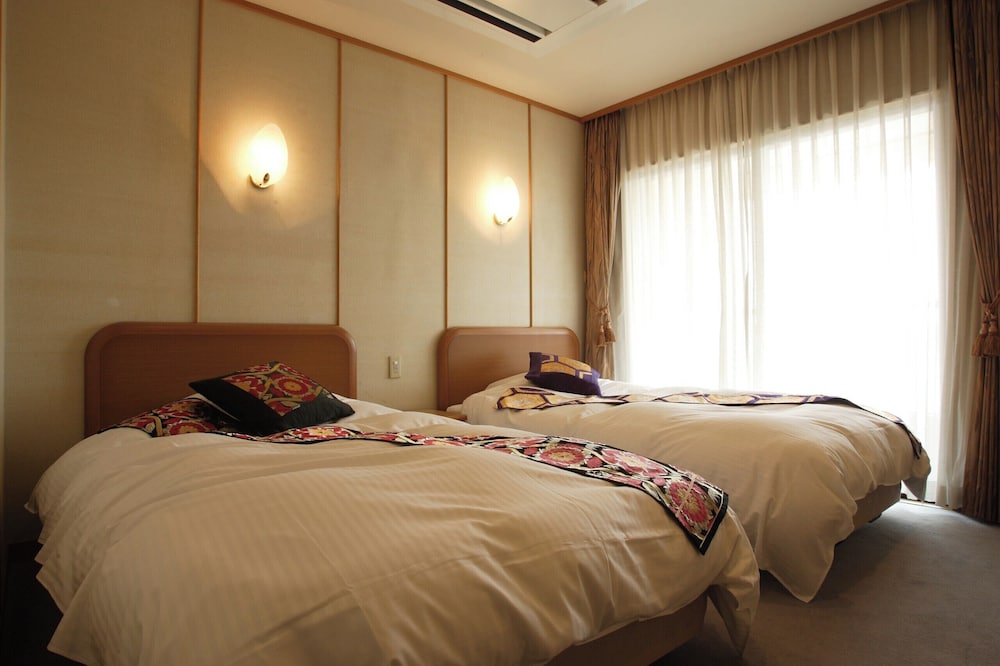Twin Room with Antechamber photo 1