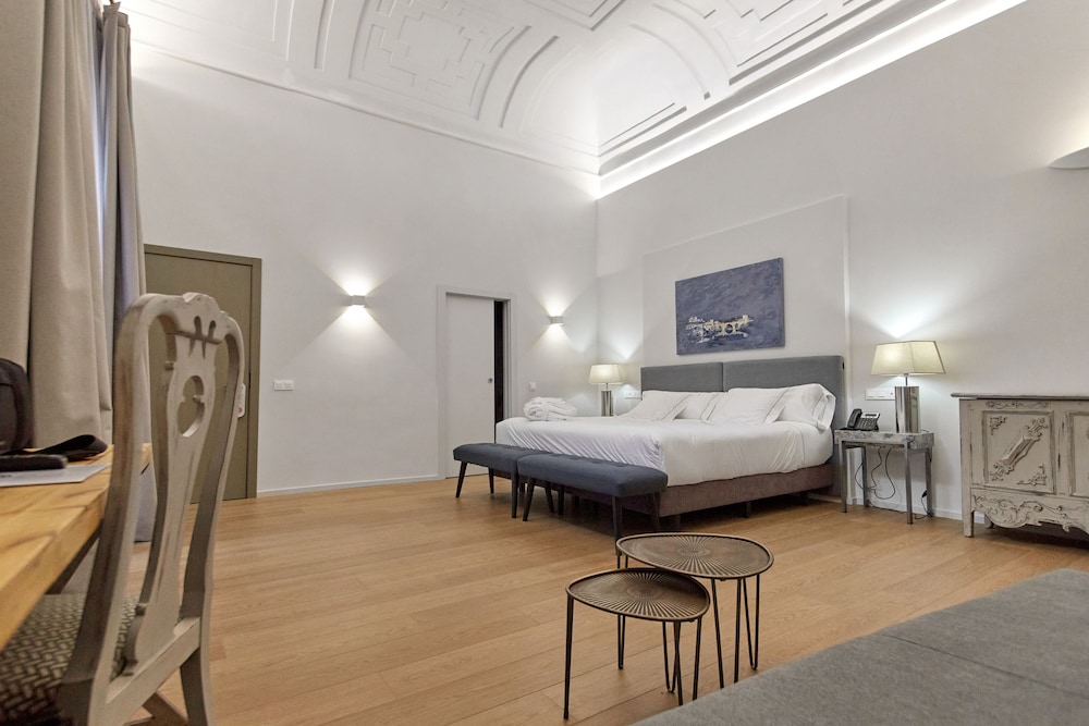 Grand Room - Photo 2