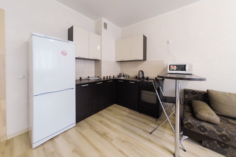 Basic Double or Twin Room, 1 Double Bed with Sofa bed, Kitchenette, City View photo 2
