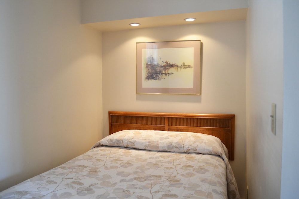 Basic Room (Pet Friendly)