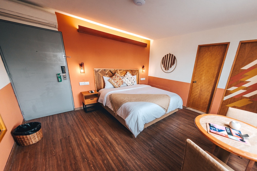 Premium Room - Photo 6