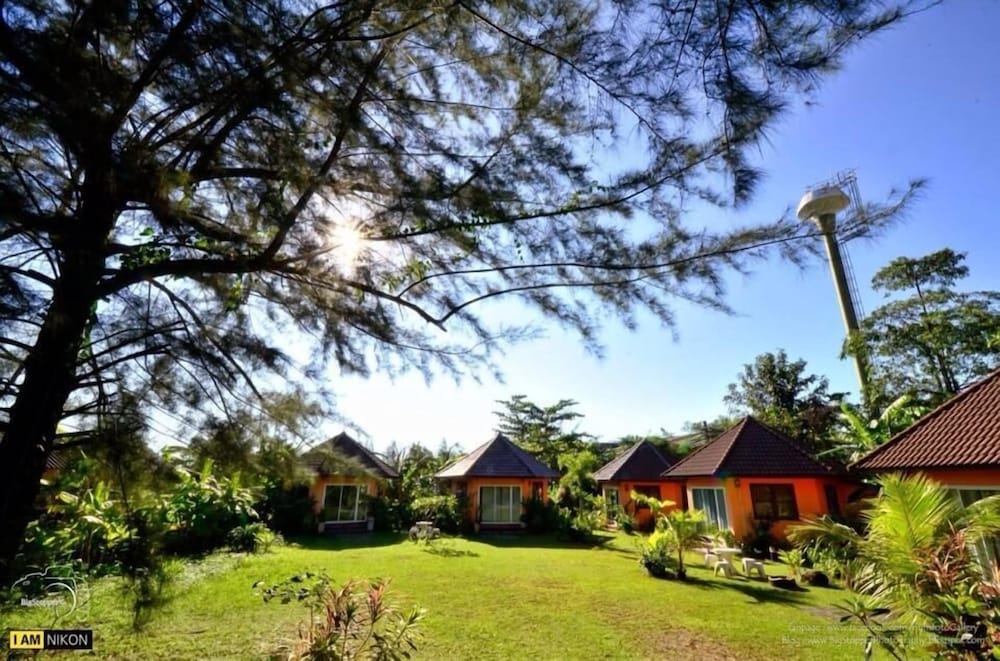 Bungalow With Air-Con photo 2