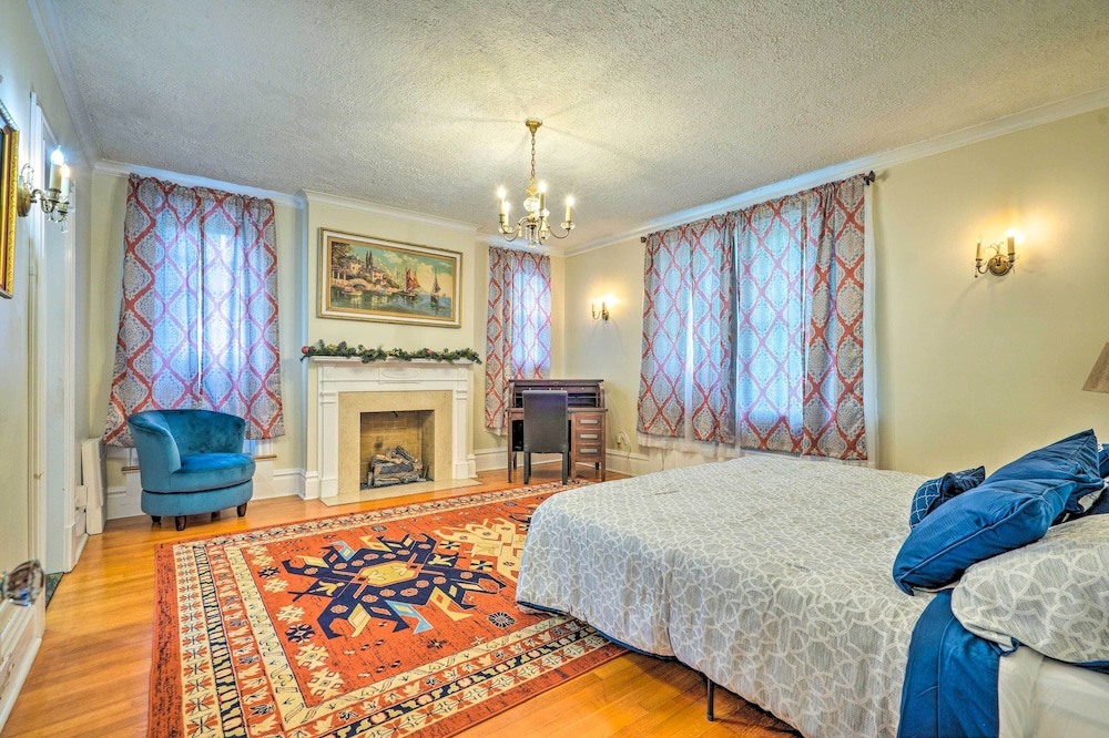House (4 Bedrooms) photo 2