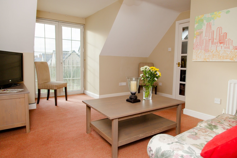 Luxury Apartment, Ensuite (2 bedrooms) - Photo 6