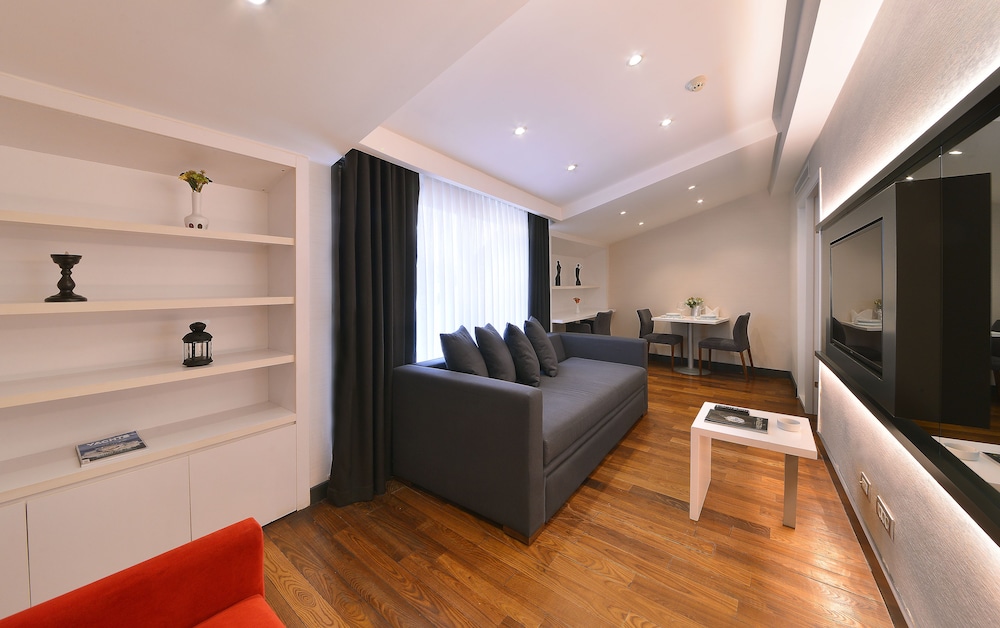 Executive Suite photo 3