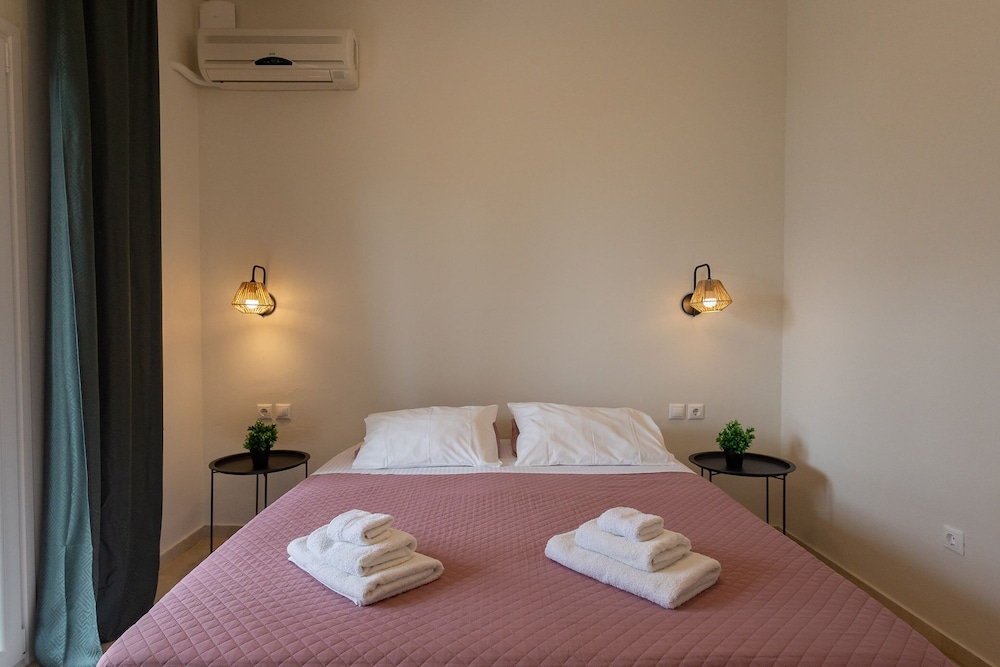 Apartment, 2 Bedrooms, Sea View, Ground Floor