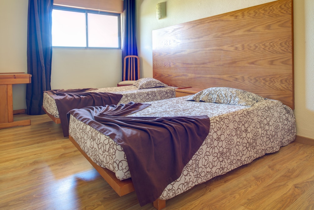 Superior Apartment, 1 Bedroom, Pool View - Photo 7