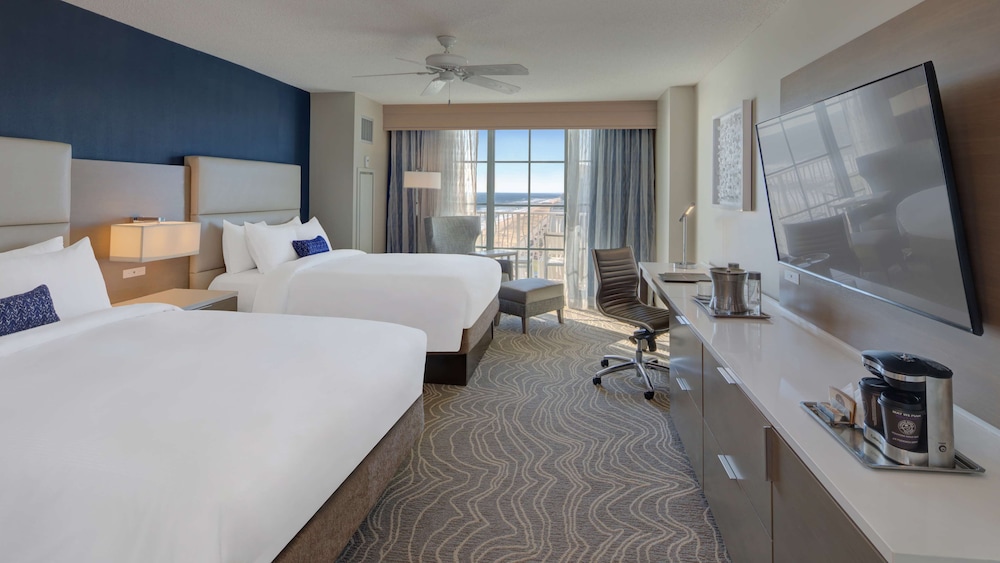 Superior Room, 2 Double Beds, Partial Ocean View - Photo 2