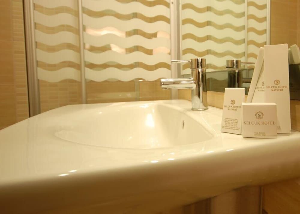 Business Suite photo 3