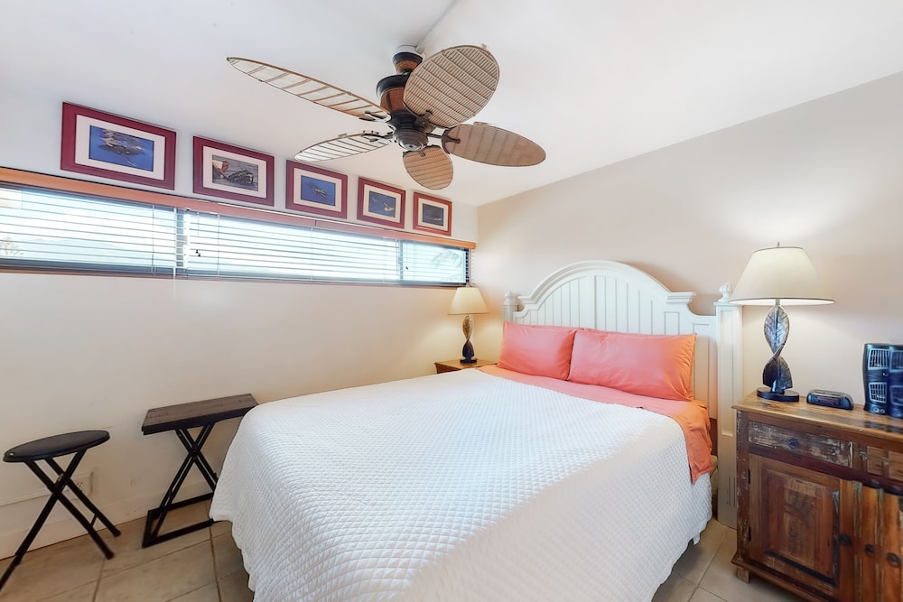 Suite, 1 Bedroom (Ocean View) - Harbor View