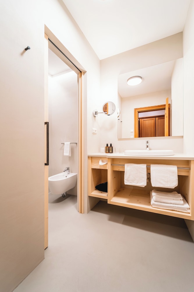 Double Room, Balcony, Mountain View