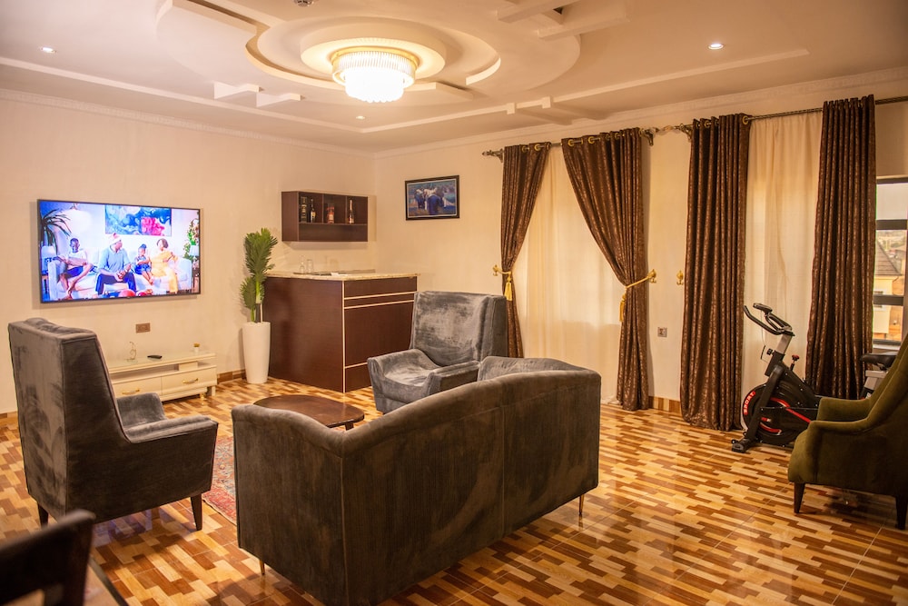 Presidential Suite photo 1