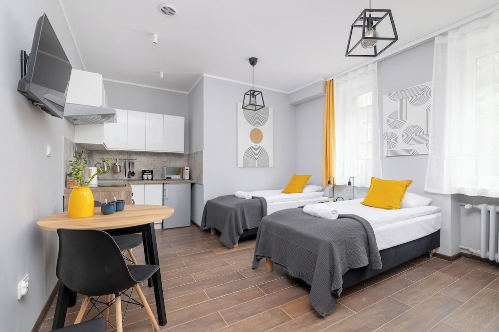 Studio, Kitchen