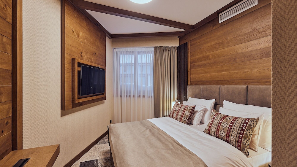 Premium Suite