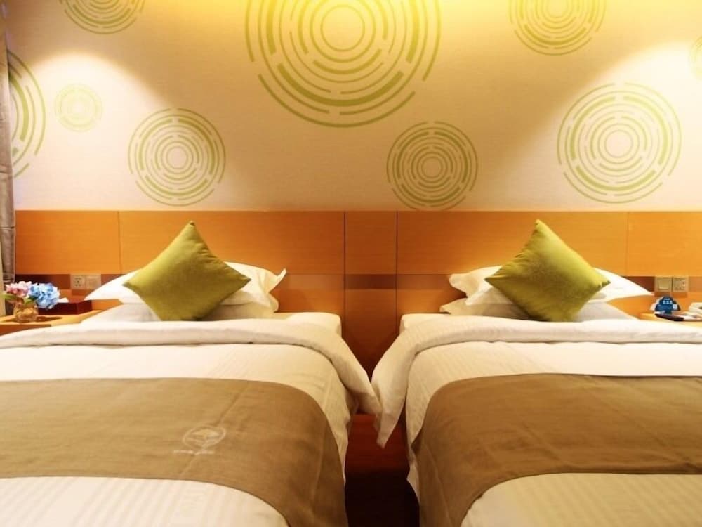Twin Room with Corridor Window photo 3
