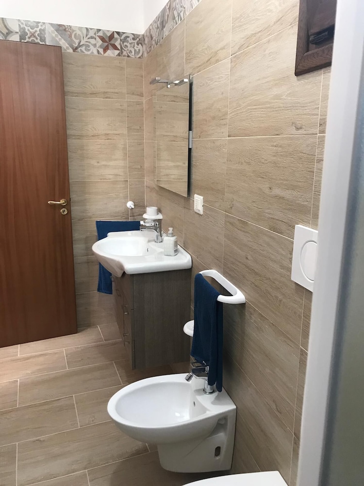 Room photo 2