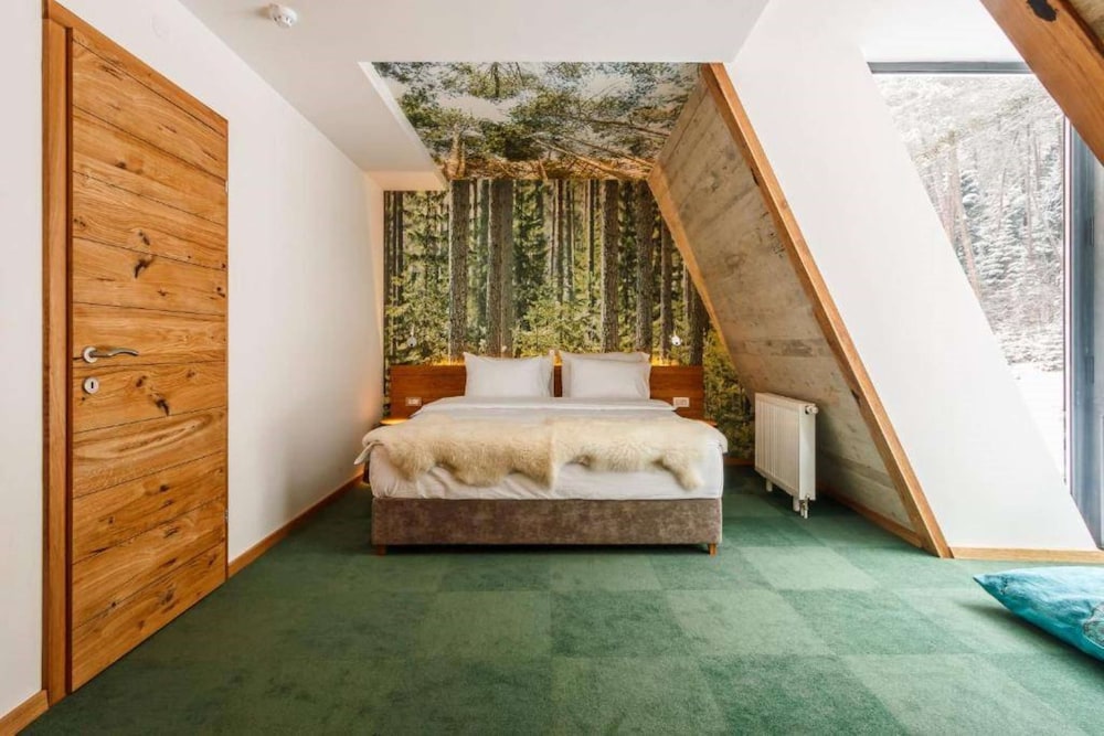 Standard Room, Multiple Beds, Non Smoking (Living Room) photo 1