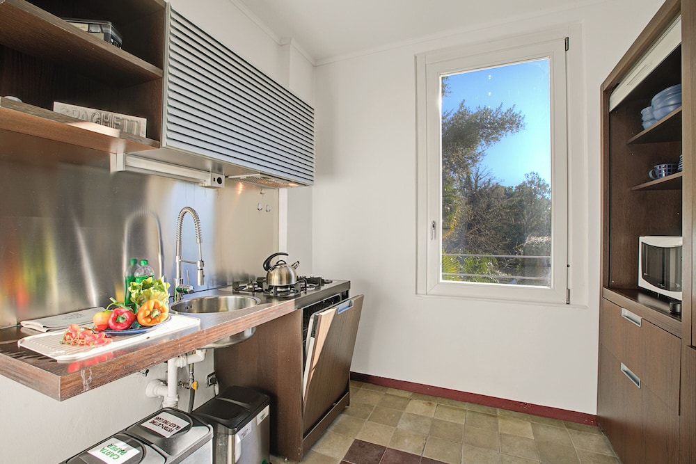 Family Apartment, 1 Bedroom (Ortensia Apartment in Villa Jejia) photo 3