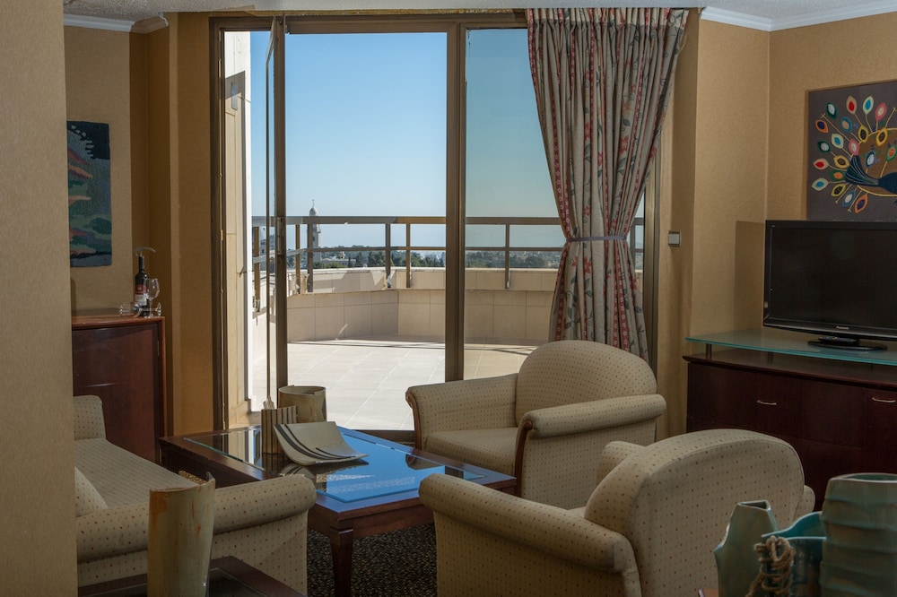 High Floor Suite, Big Terrace with Old City View