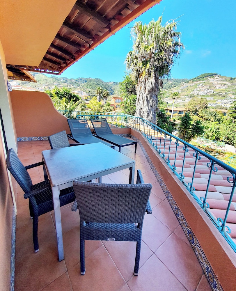 Apartment, 2 Bedrooms, Partial Sea View (2 people) photo 2