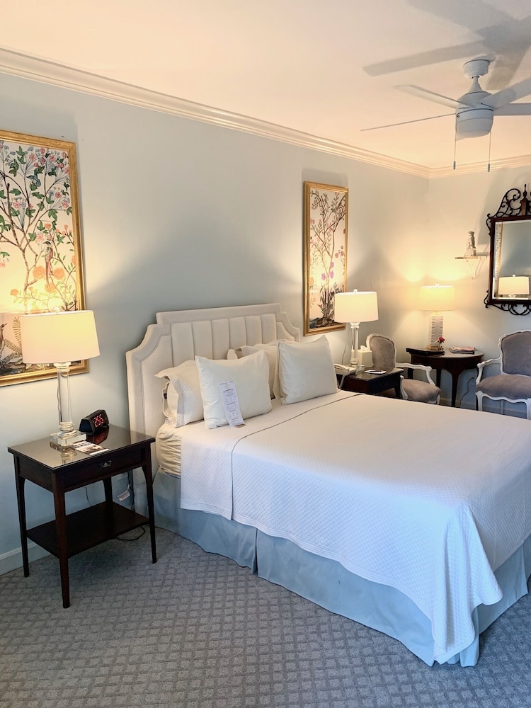 Nancy Hanks room