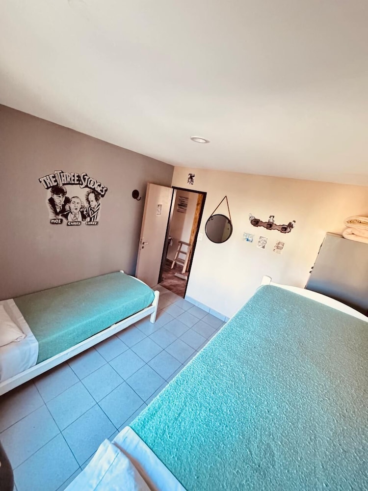 Standard Triple Room photo 2