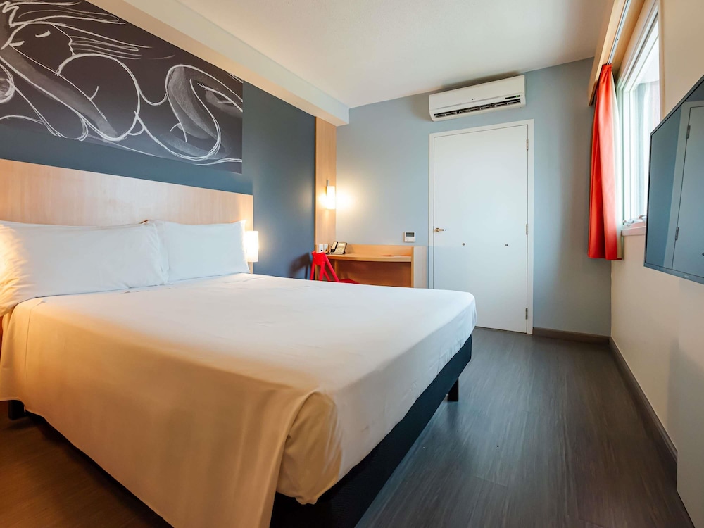 Standard Room, 1 Double Bed, Accessible photo 1