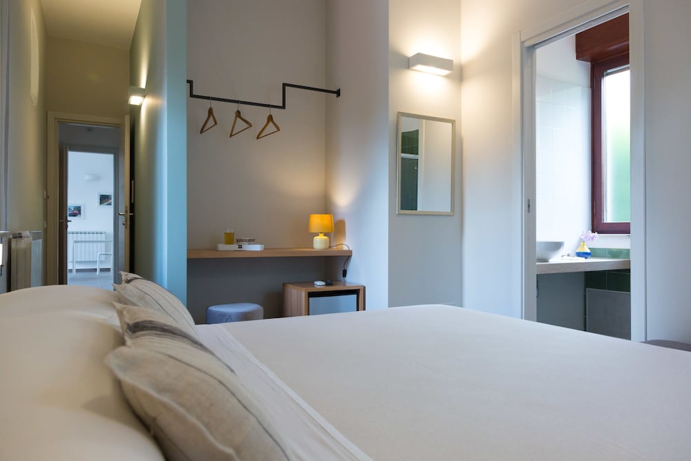 Standard Double Room, Ground Floor photo 3