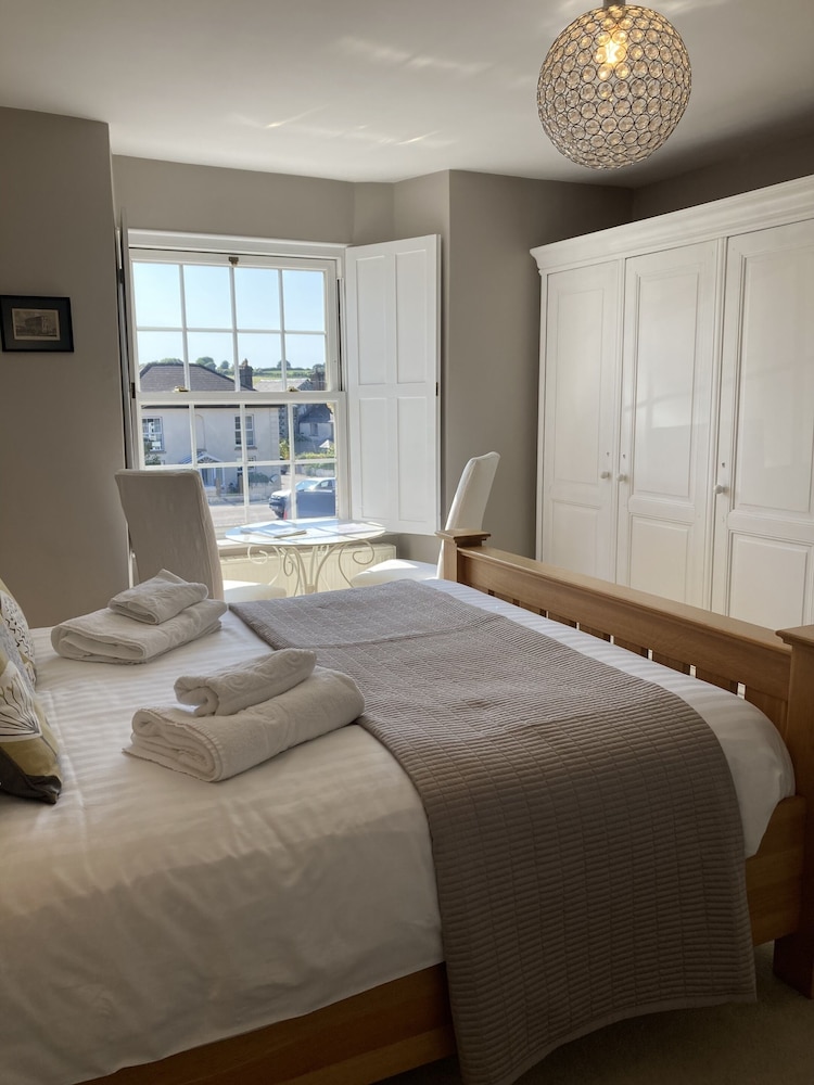 Superior Double Room, Ensuite (Baileys) photo 3