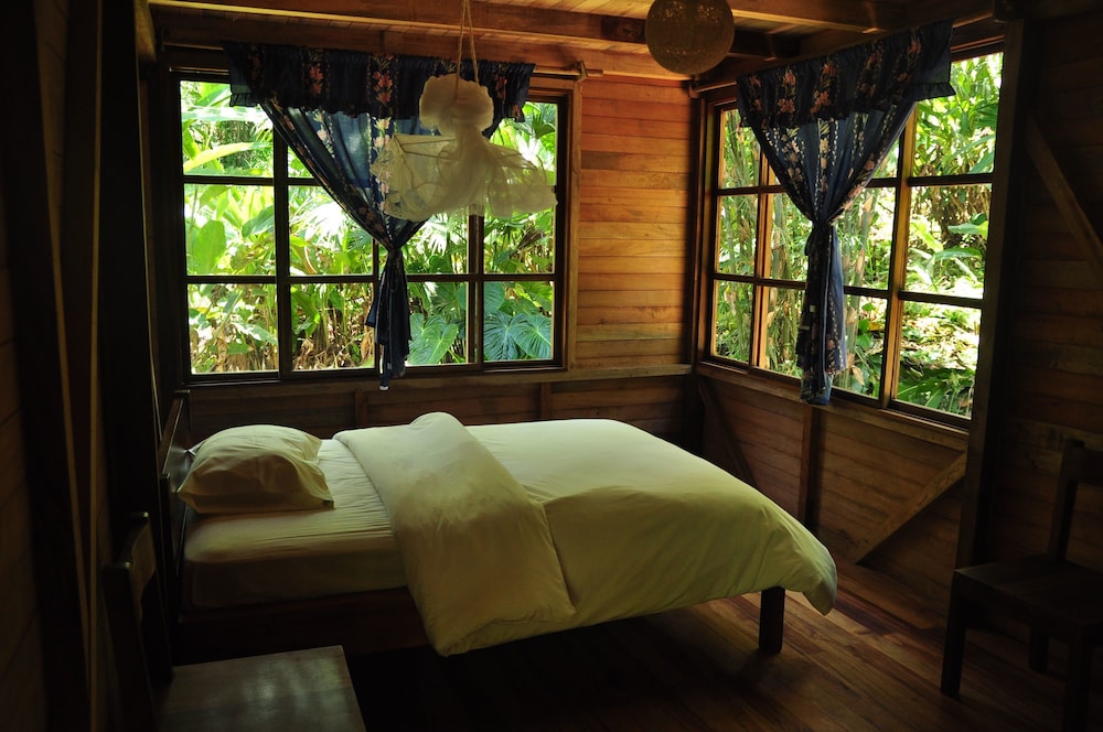 Standard Bungalow, 2 Bedrooms (For 5 People) photo 2