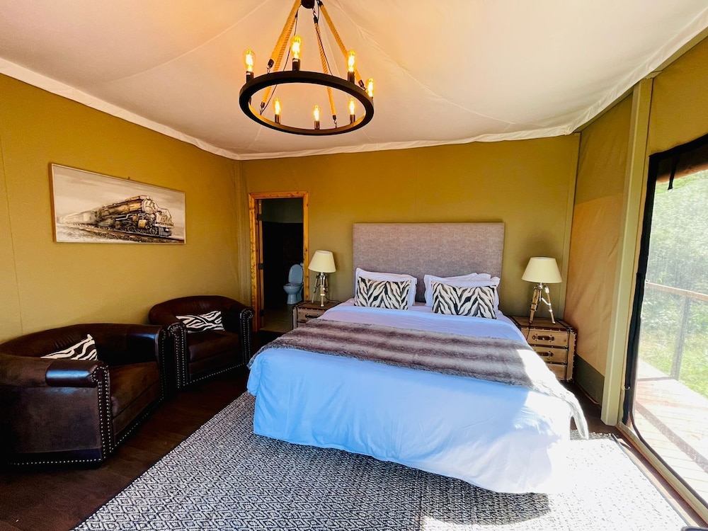 Superior Suite, 2 Bedrooms, Park View photo 3