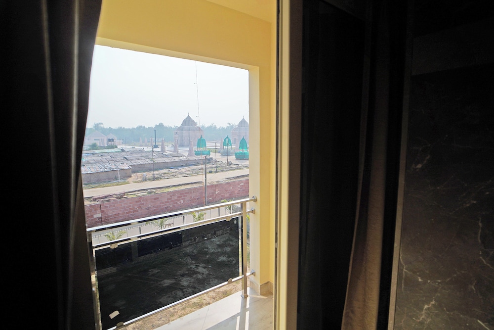 Deluxe Double Room, Balcony, City View