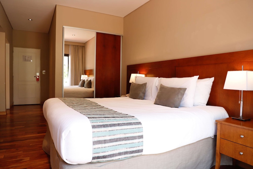 Superior Room, 1 King Bed
