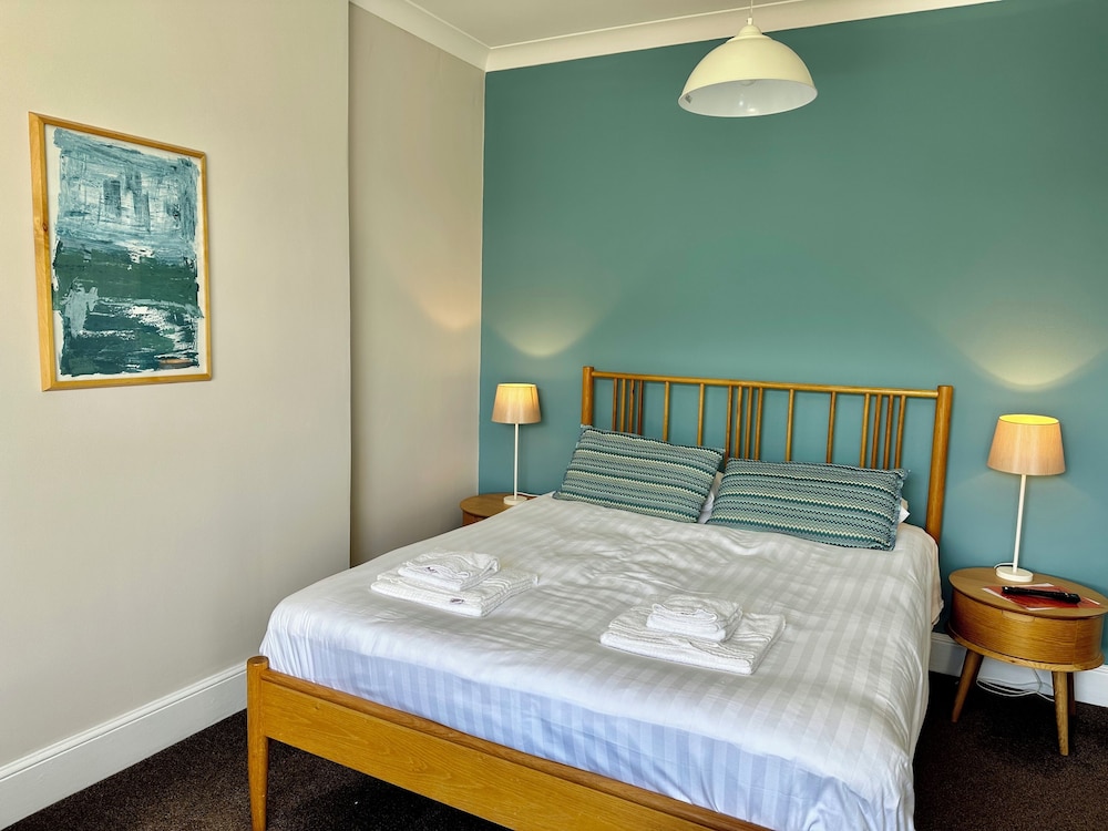 Classic Double Room, Garden View