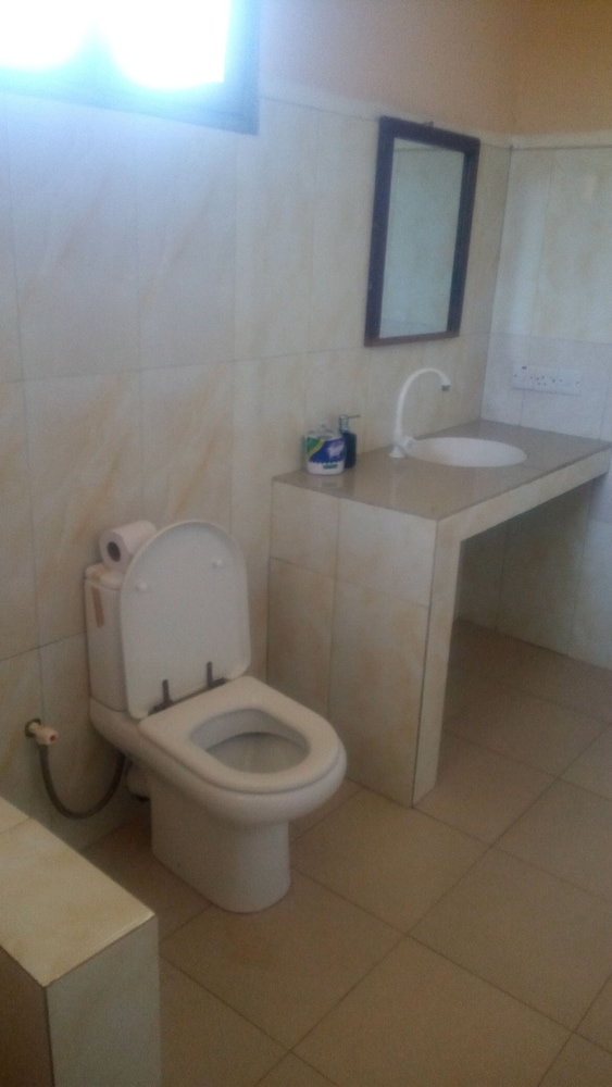 Standard Double or Twin Room - Photo 2