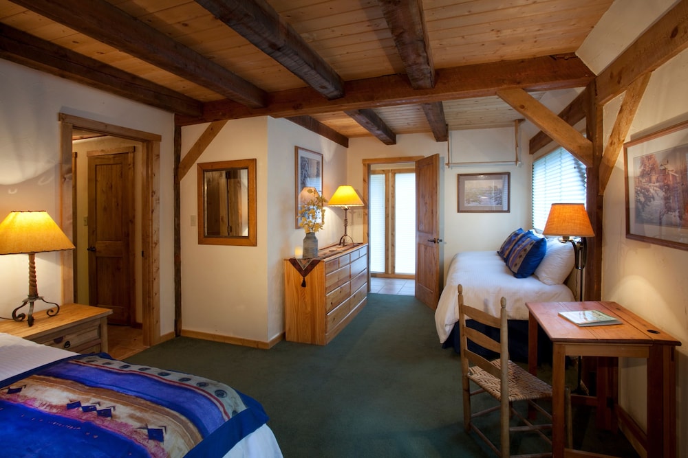 Family House, 4 Bedrooms photo 3
