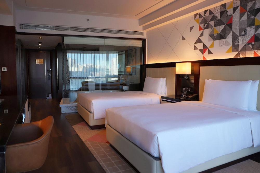 Deluxe Room, 2 Double Beds - Photo 9