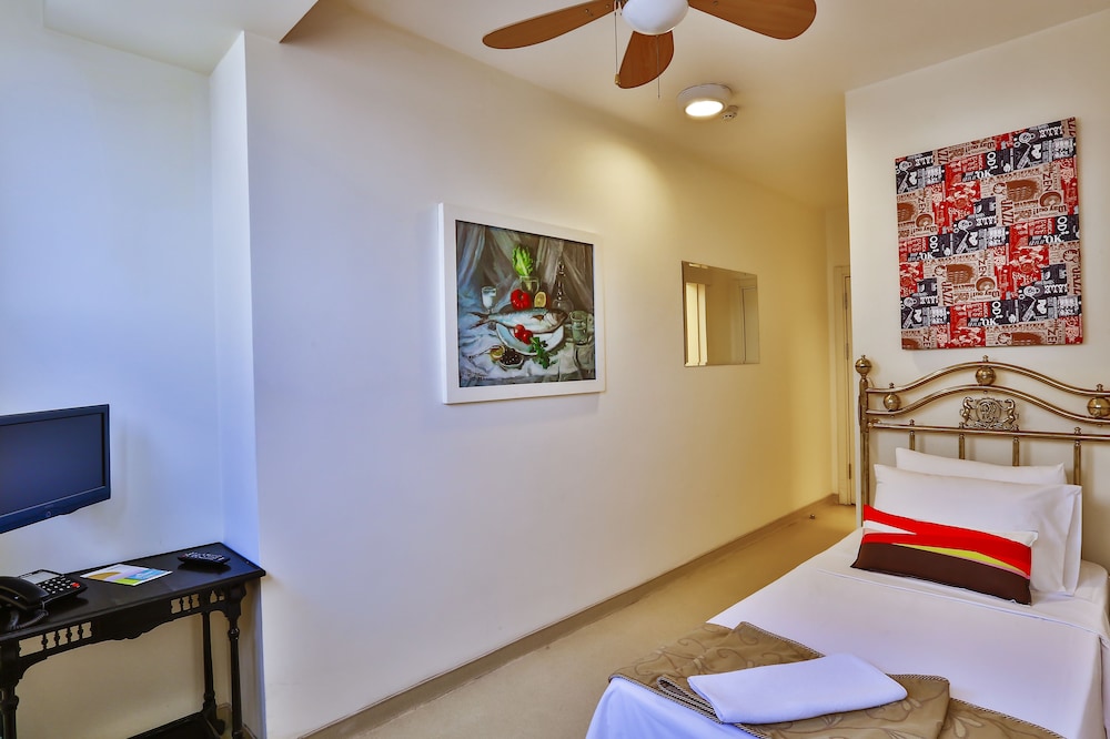 Standard Single Room photo 2