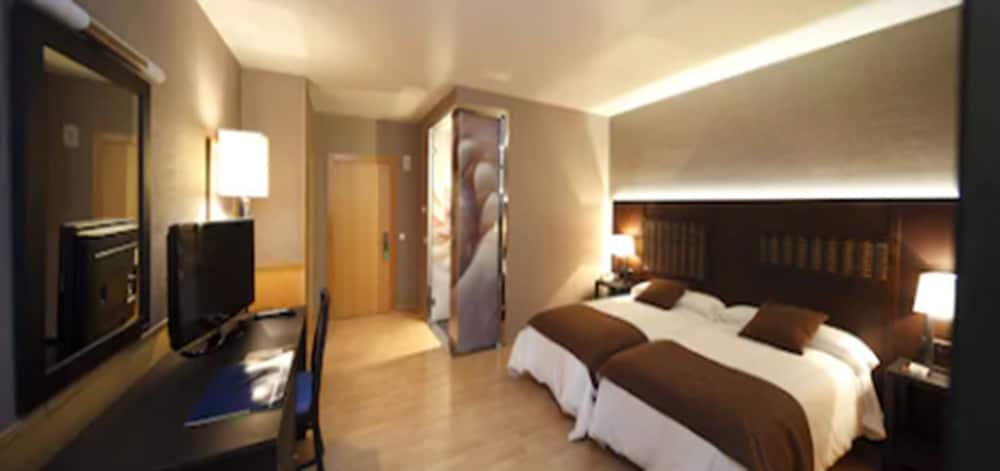 Standard Room - Photo 4