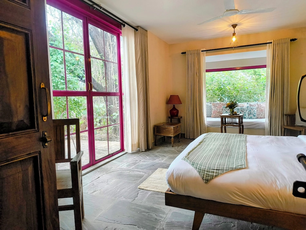 Deluxe Double Room, Patio, Garden View
