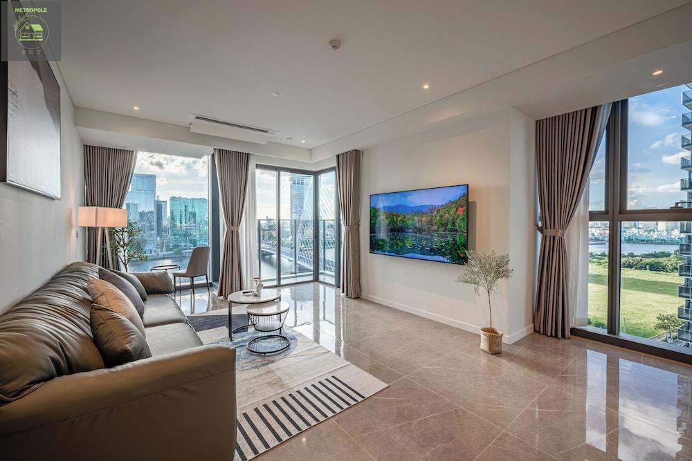 Executive Apartment, 3 Bedrooms, Balcony, City View