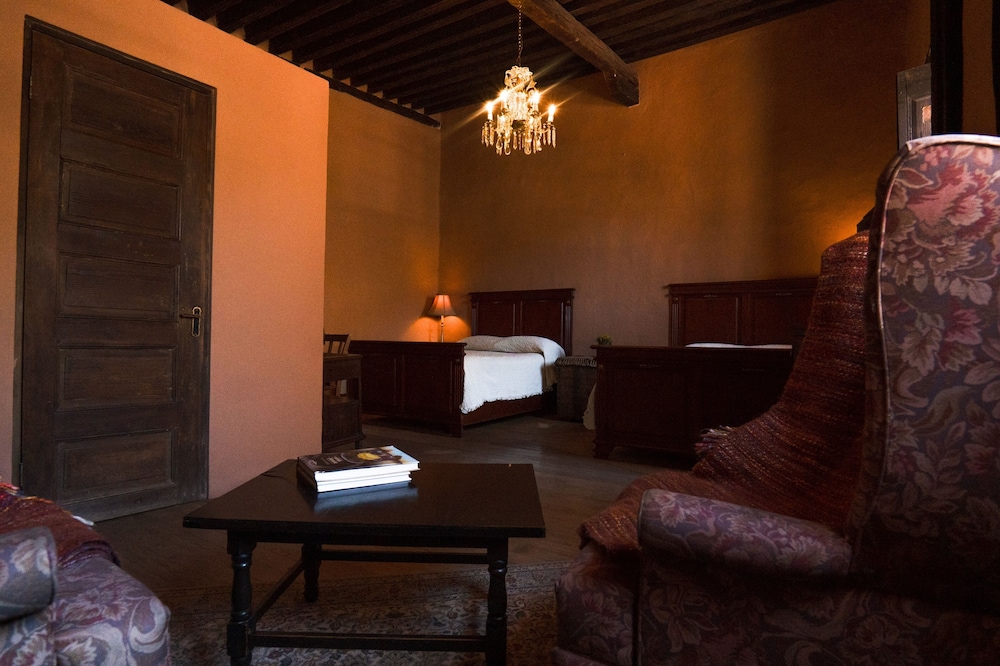 Queen Suite, 2 Double bed, No smoking III