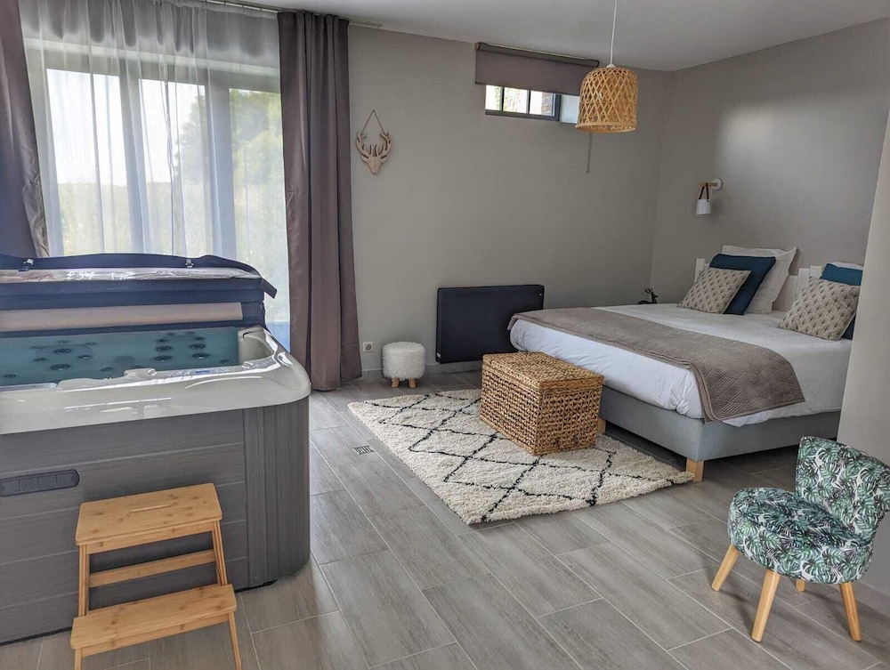 Deluxe Double Room, Hot Tub photo 1