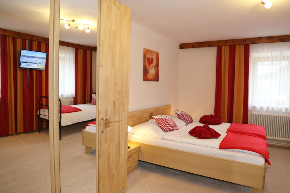 Traditional Chalet (incl. 150 EUR Cleaning Fee)